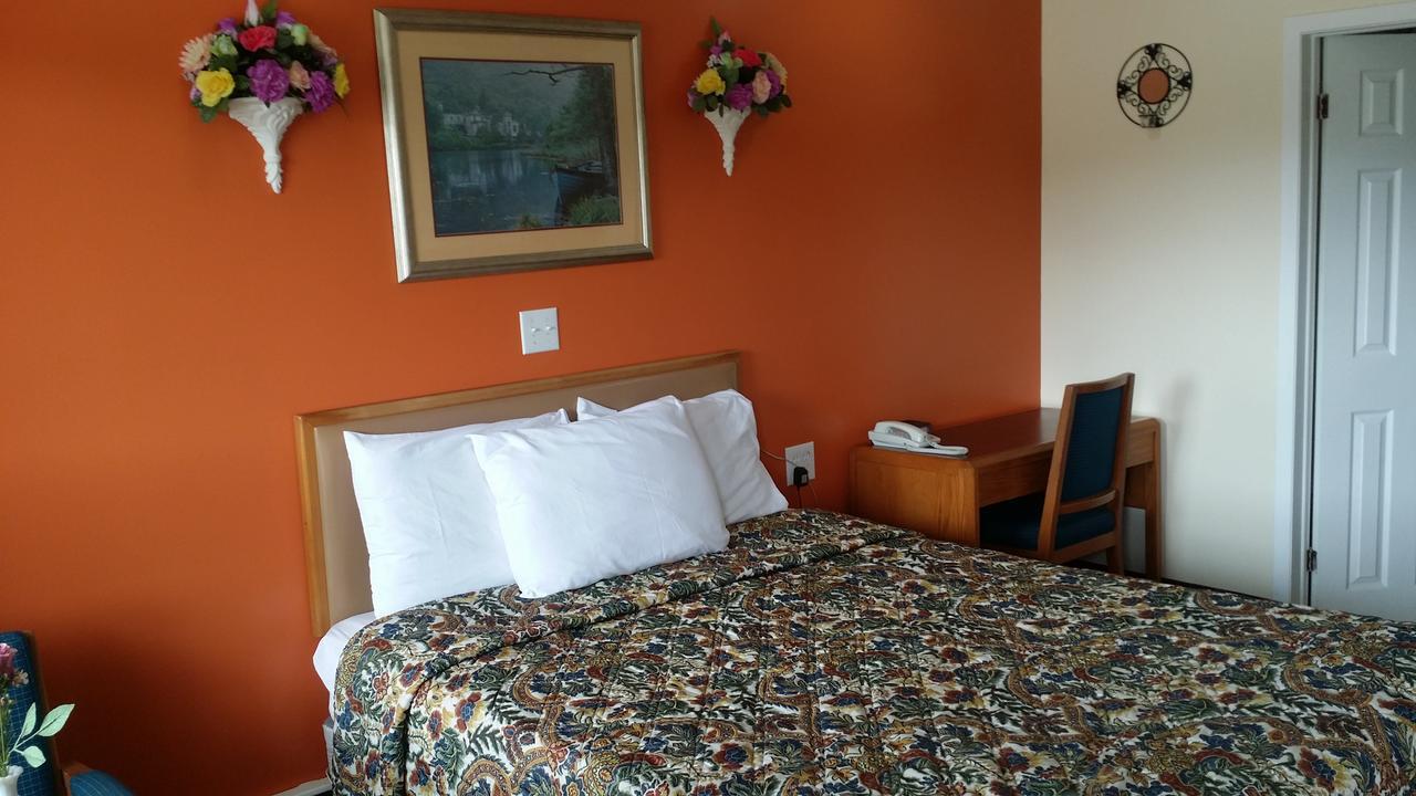 River Mist Inn Sturgeon Falls Exterior foto