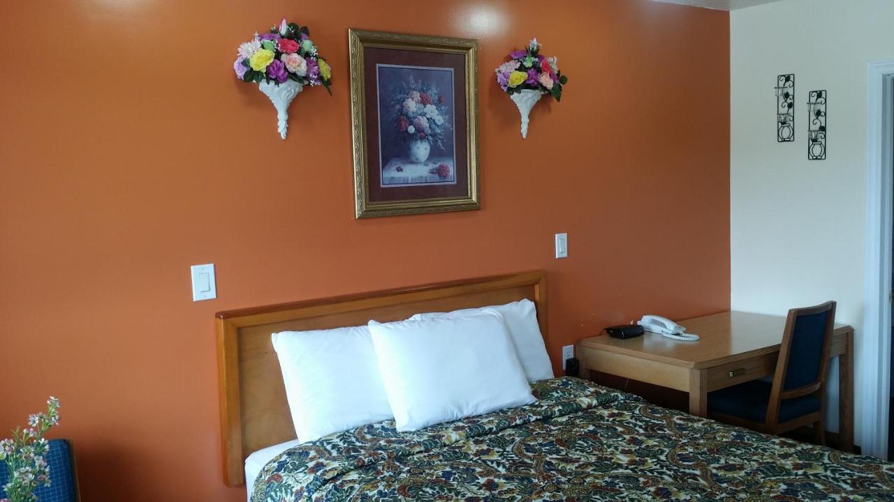 River Mist Inn Sturgeon Falls Exterior foto