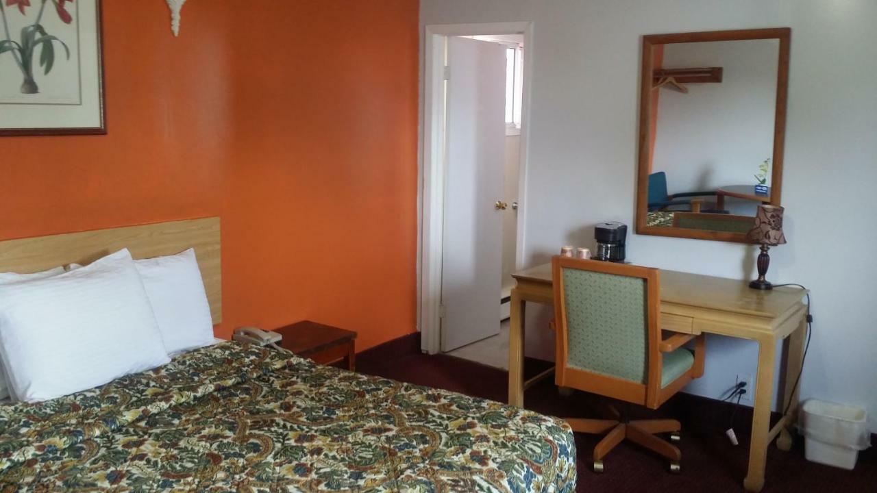 River Mist Inn Sturgeon Falls Exterior foto